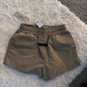 Mens essentials shorts